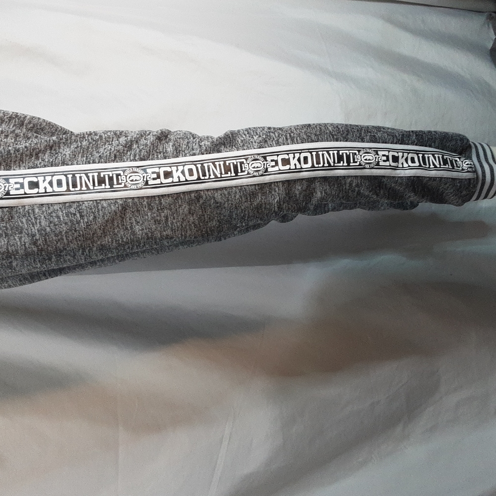 Sweats - Picture 2 of 8